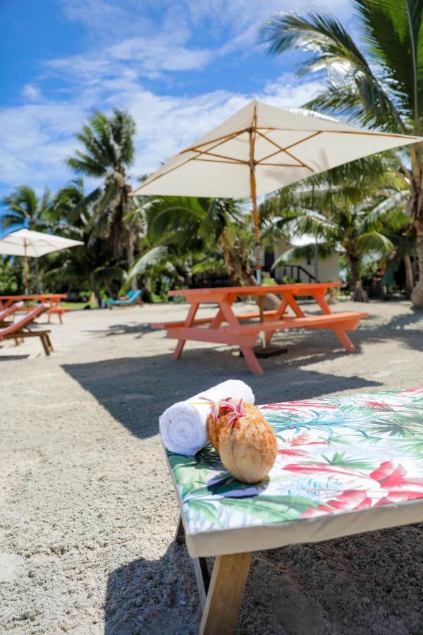 Tai Roto Bay Hotel Arutanga Luaran gambar