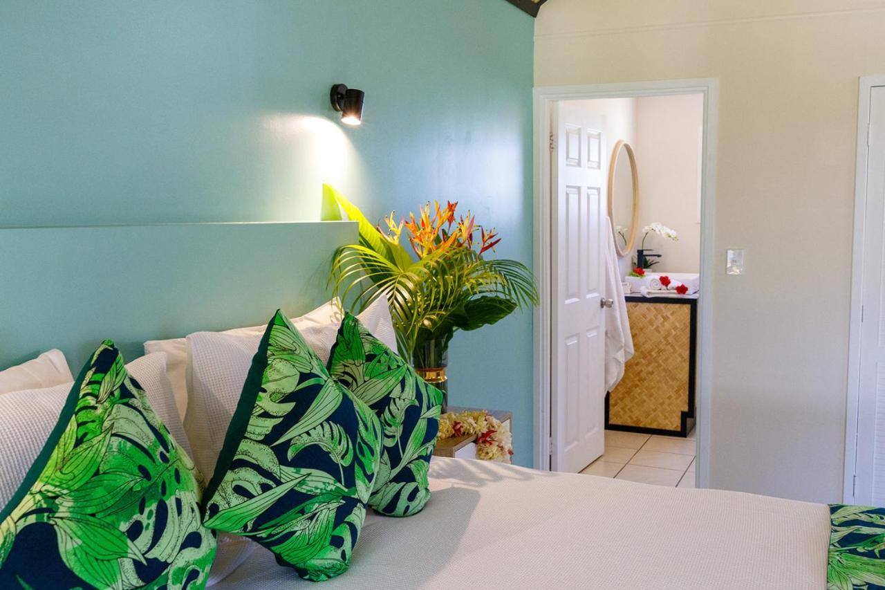 Tai Roto Bay Hotel Arutanga Luaran gambar