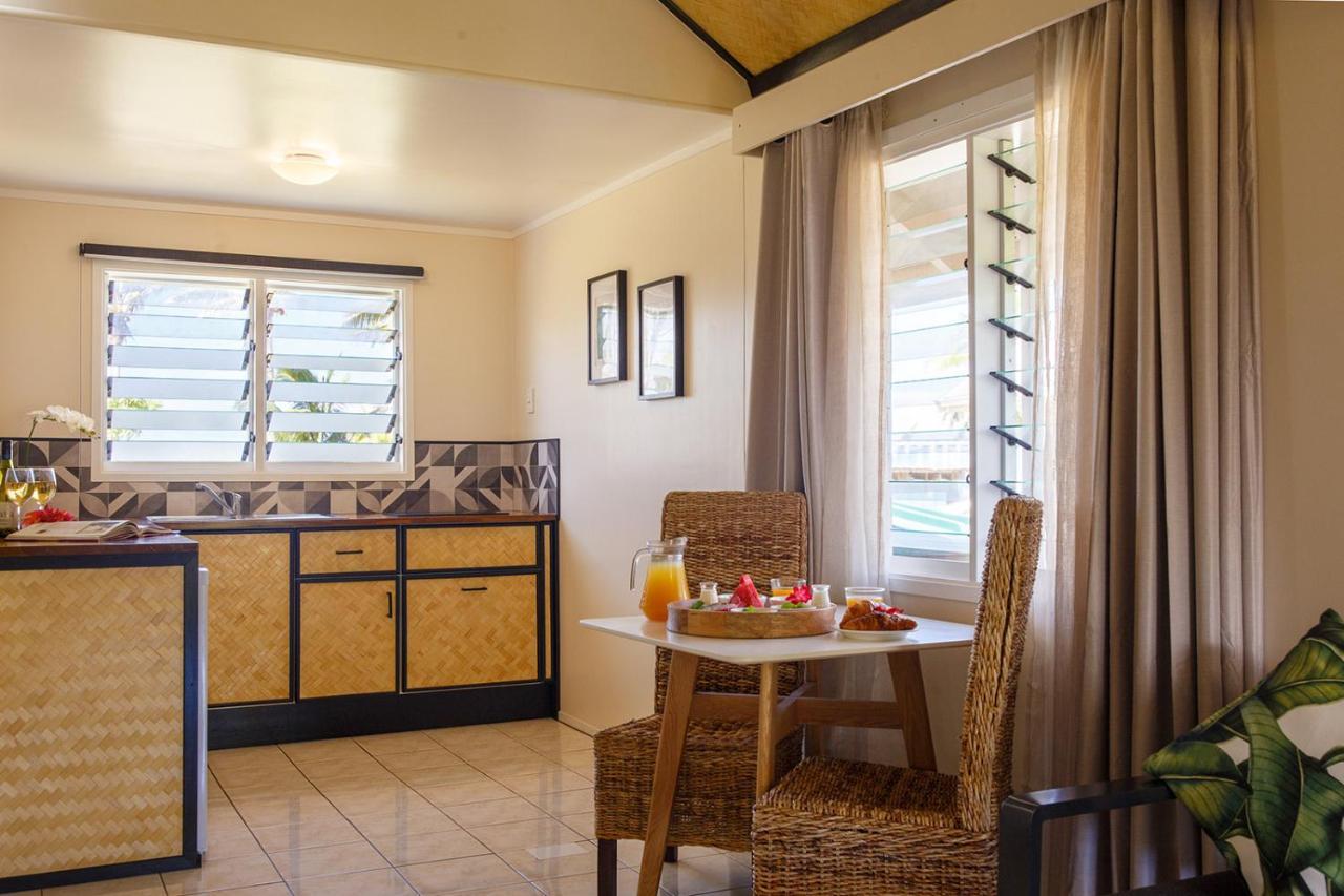 Tai Roto Bay Hotel Arutanga Luaran gambar